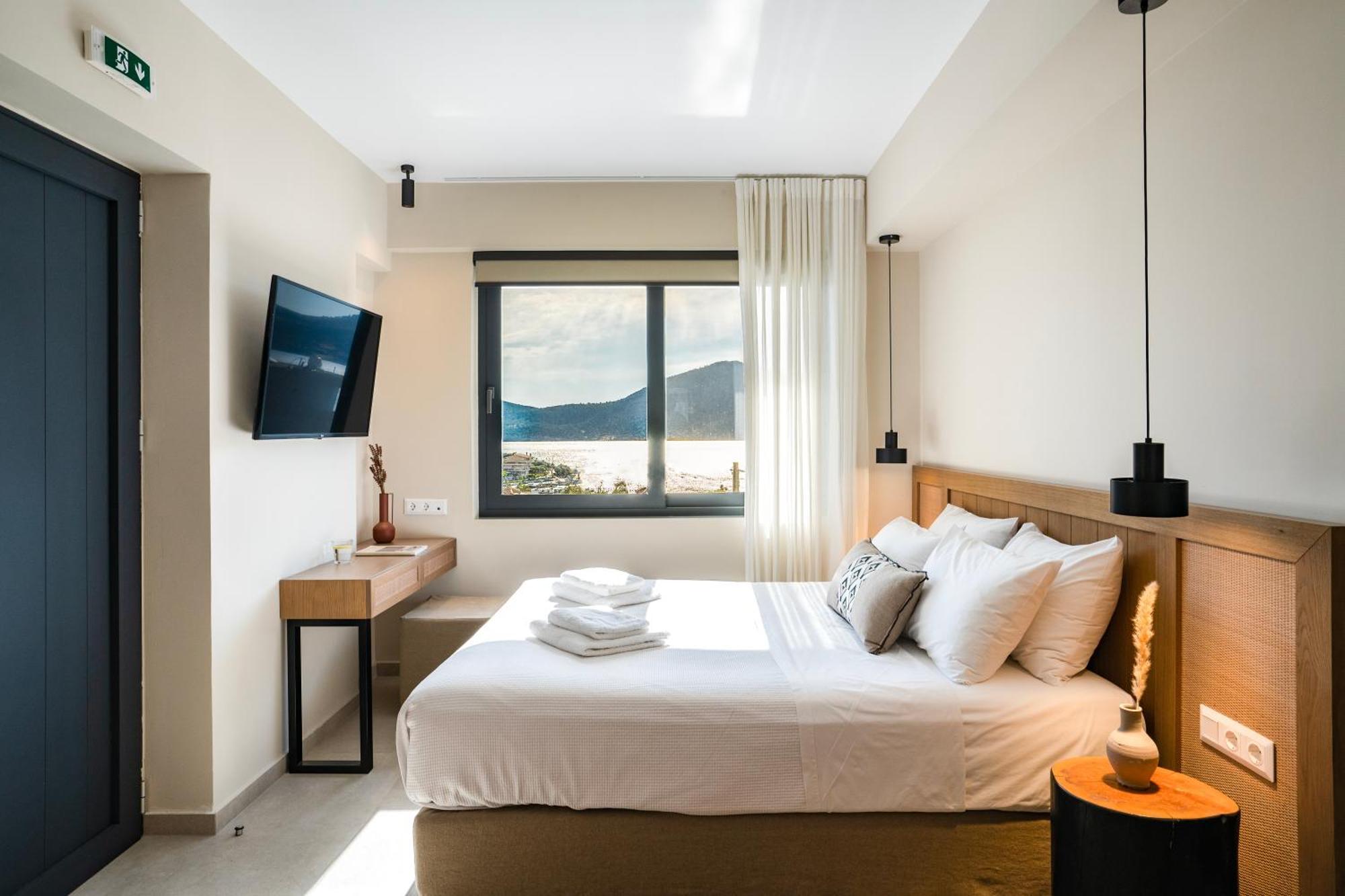 Elivia Boutique Suites Алміропотамос Екстер'єр фото